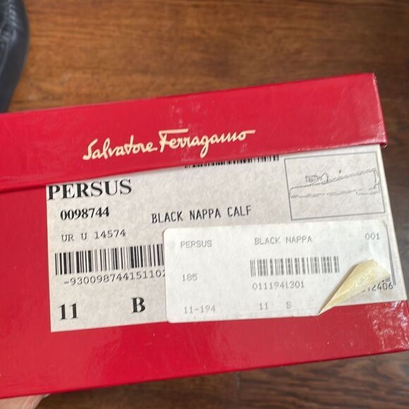 Vtg Salvatore Ferragamo “Persus” black Nappa calf slip on loafers with tassels - Picture 7 of 11